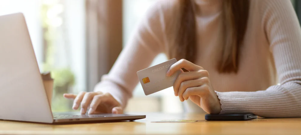 Luxury and premium e-commerce growth slows to 1.8% as sector enters structural shift, Tradebyte report finds